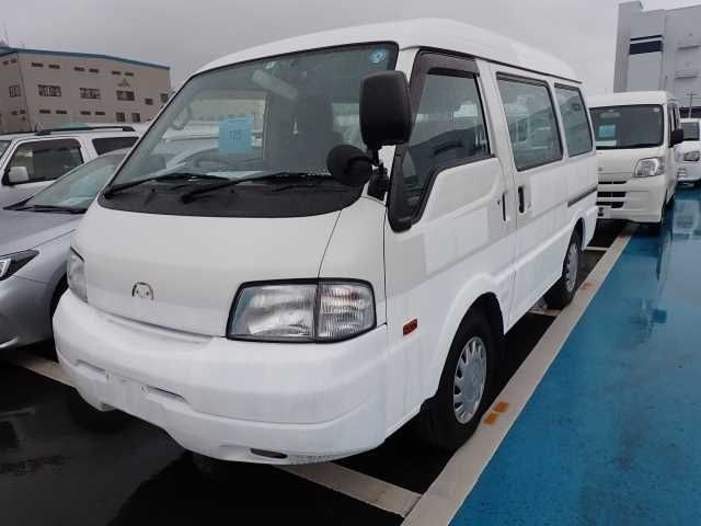 125 MAZDA BONGO VAN 2018 г. (ORIX Kobe Nyusatsu)